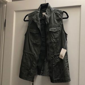 Olive cargo vest